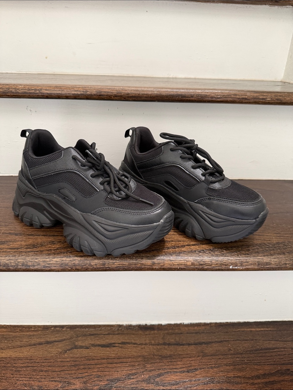 SHEIN Black Platform Chunky Sneakers